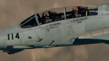 maverick goose top gun plane