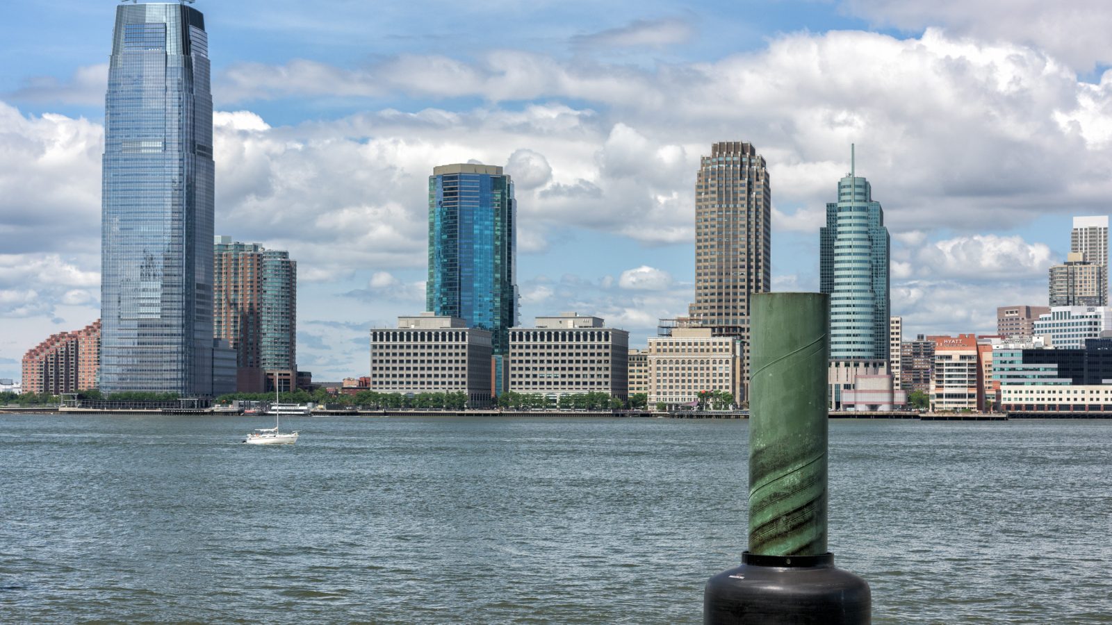 New Jersey April 2025 sports betting revenue
