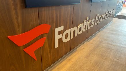 Fanatics switches Illinois land tethers