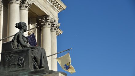 new jersey courthouse flag
