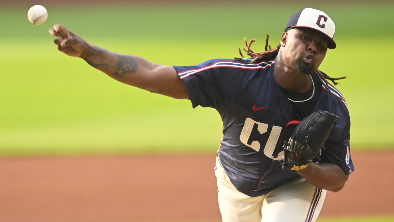 luis ortiz guardians pitching