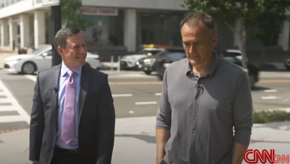 bill-miller-nick-watt-walking