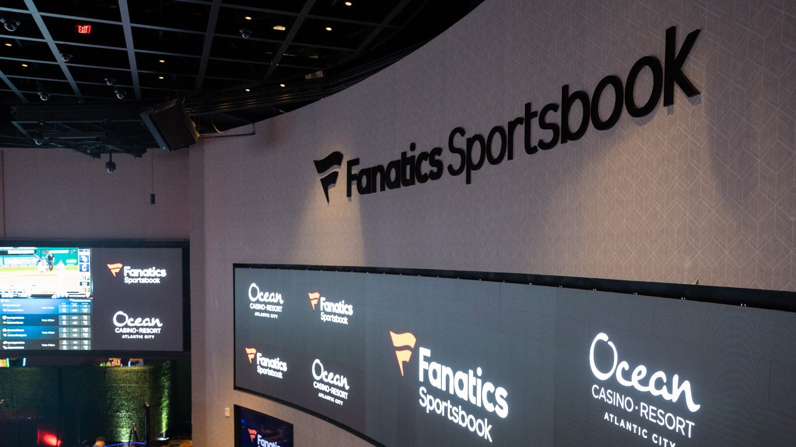 fanatics-sportsbook-logo-sign-wall