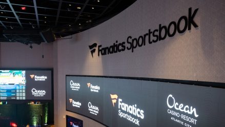 fanatics-sportsbook-logo-sign-wall