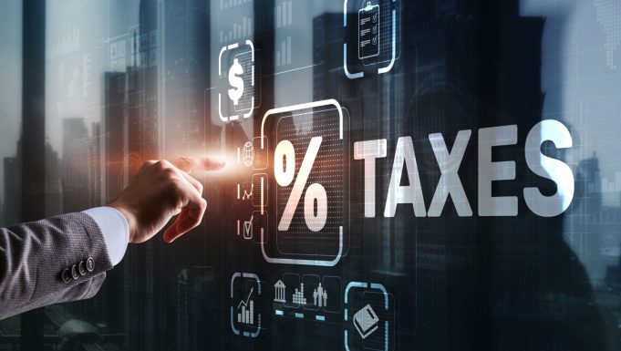 floating-screen-taxes-icons