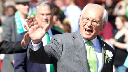 rep-paul-tonko-waving-st-patricks-parade