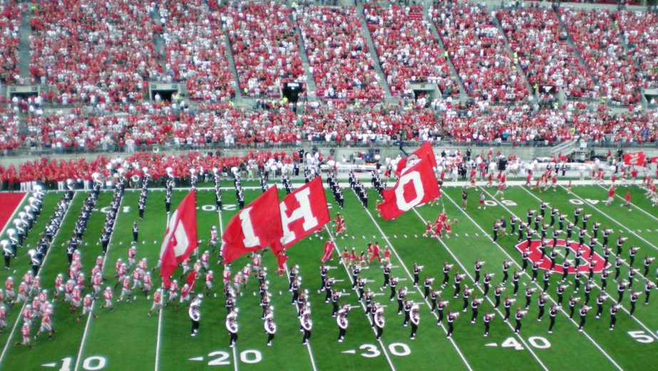 ohio-state-football-team-running-stadium