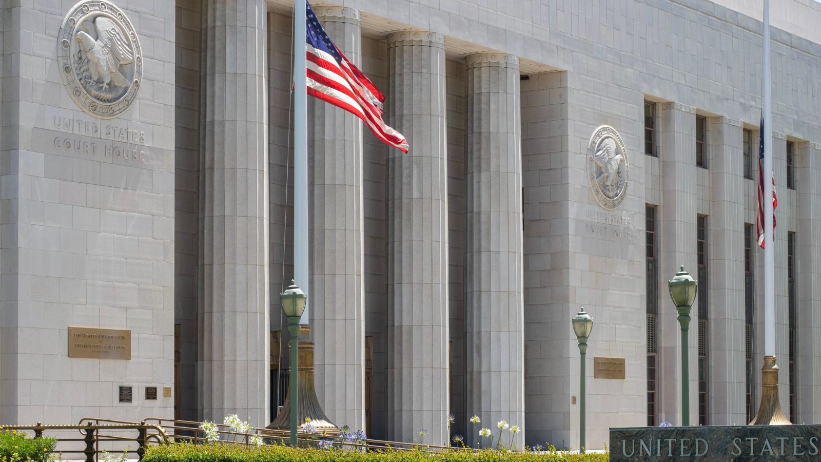 us-district-court-exterior-los-angeles