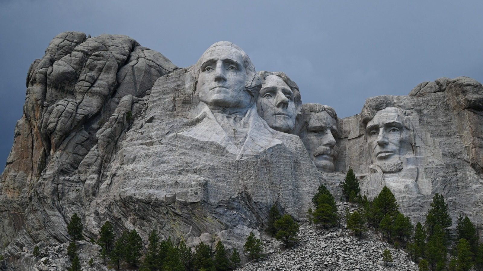 mount-rushmore-south-dakota