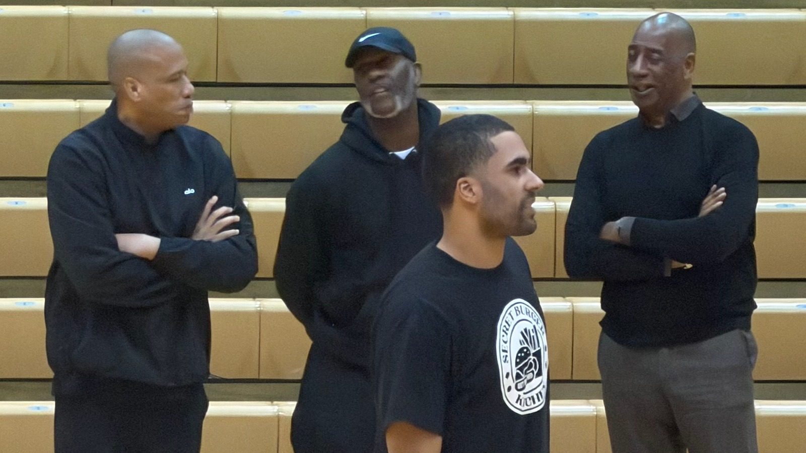 jontay-porter-walking-coaches