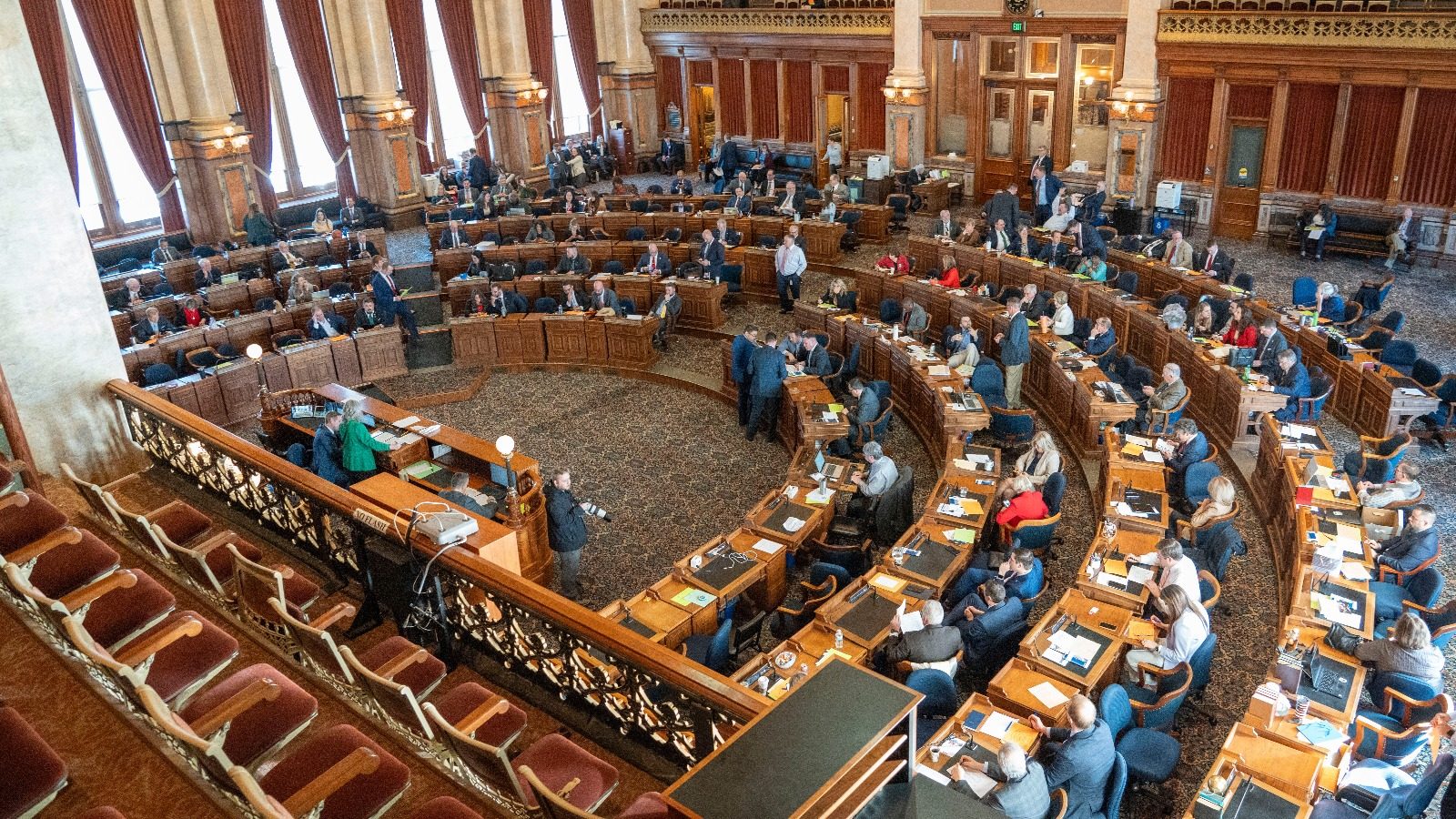 iowa-house-chamber-des-moines