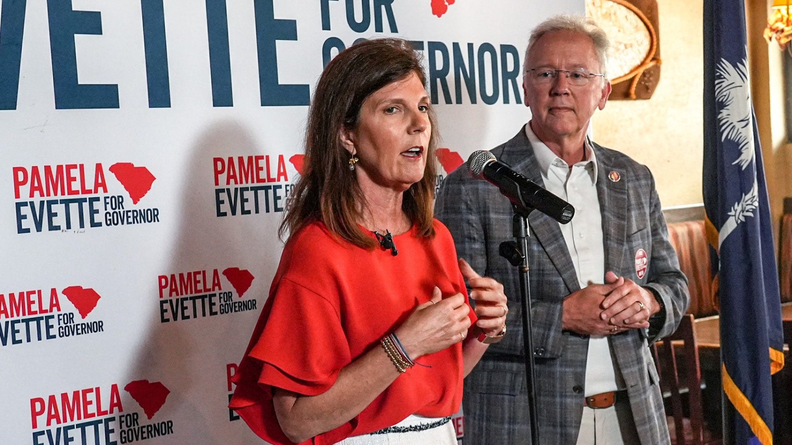 sc-governor-candidate-pamela-evette-microphone