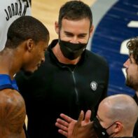 ed-davis-handshake-joe-harris-steve-nash
