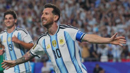 messi-celebrates-world-cup-algeria-game