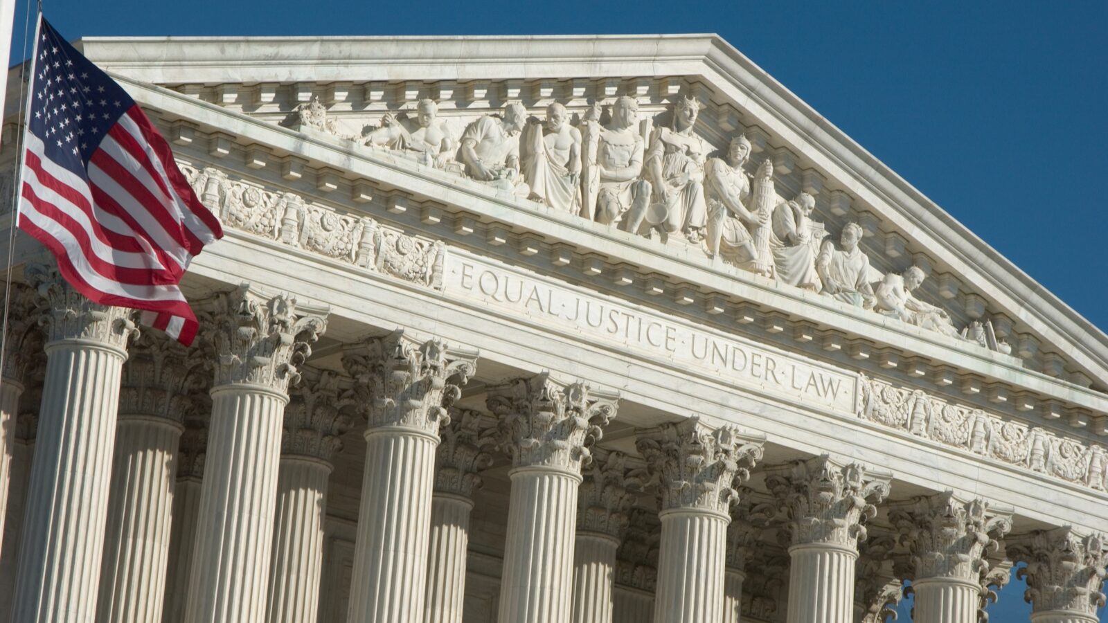 us supreme court flag